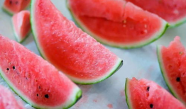 认真吃瓜网红图片高清,高清还原瓜界风云