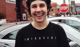 吃瓜小哥网红视频,吃瓜小哥带你领略网红视频的魅力